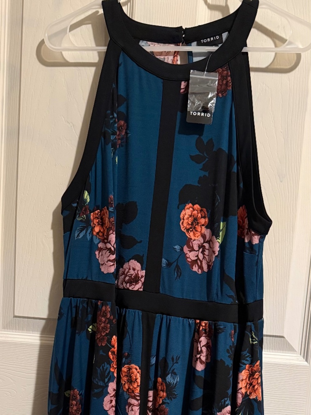 Torrid Size1 Dark Teal Floral Halter Skater Dress. Pockets!